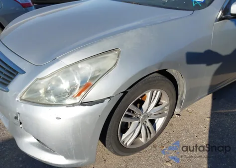 2011 Infiniti G37 Journey z USA, uszkodzony, nr VIN JN1CV6AP9BM502484